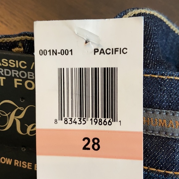 NWT Citizens of Humanity "Kelly" bootcut jeans - Picture 7 of 8